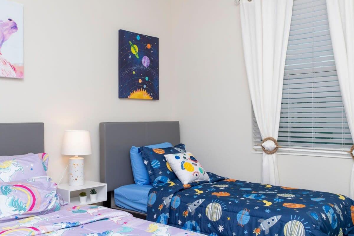 Stunning 3Bd Apto Close To Disney 201P キシミー エクステリア 写真